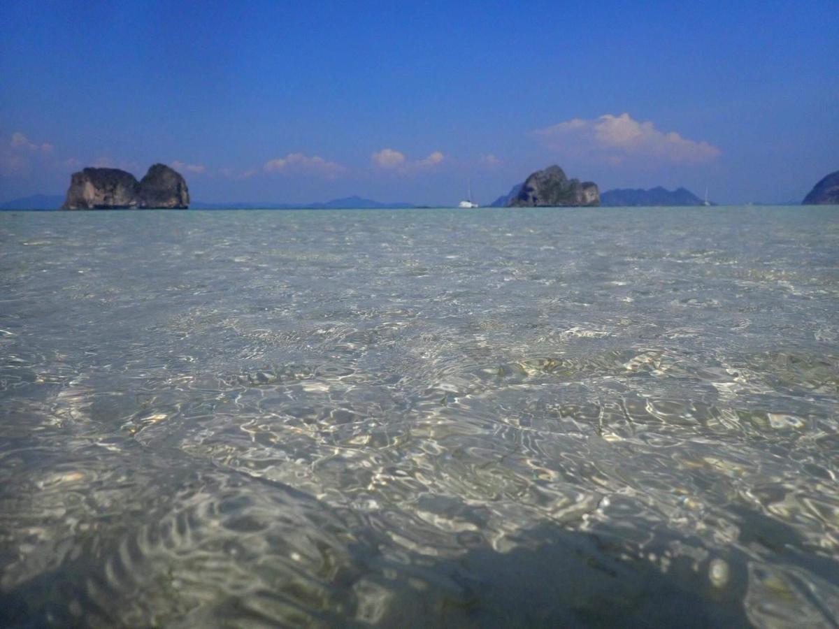 Koh Ngai Sea Open Resort Екстер'єр фото