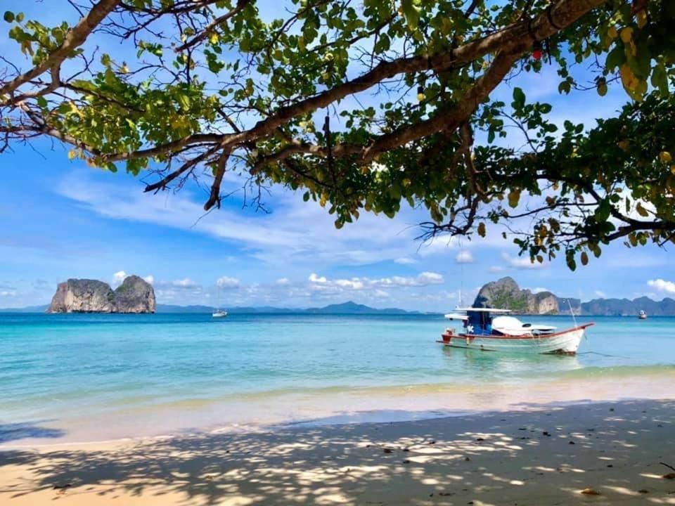 Koh Ngai Sea Open Resort Екстер'єр фото