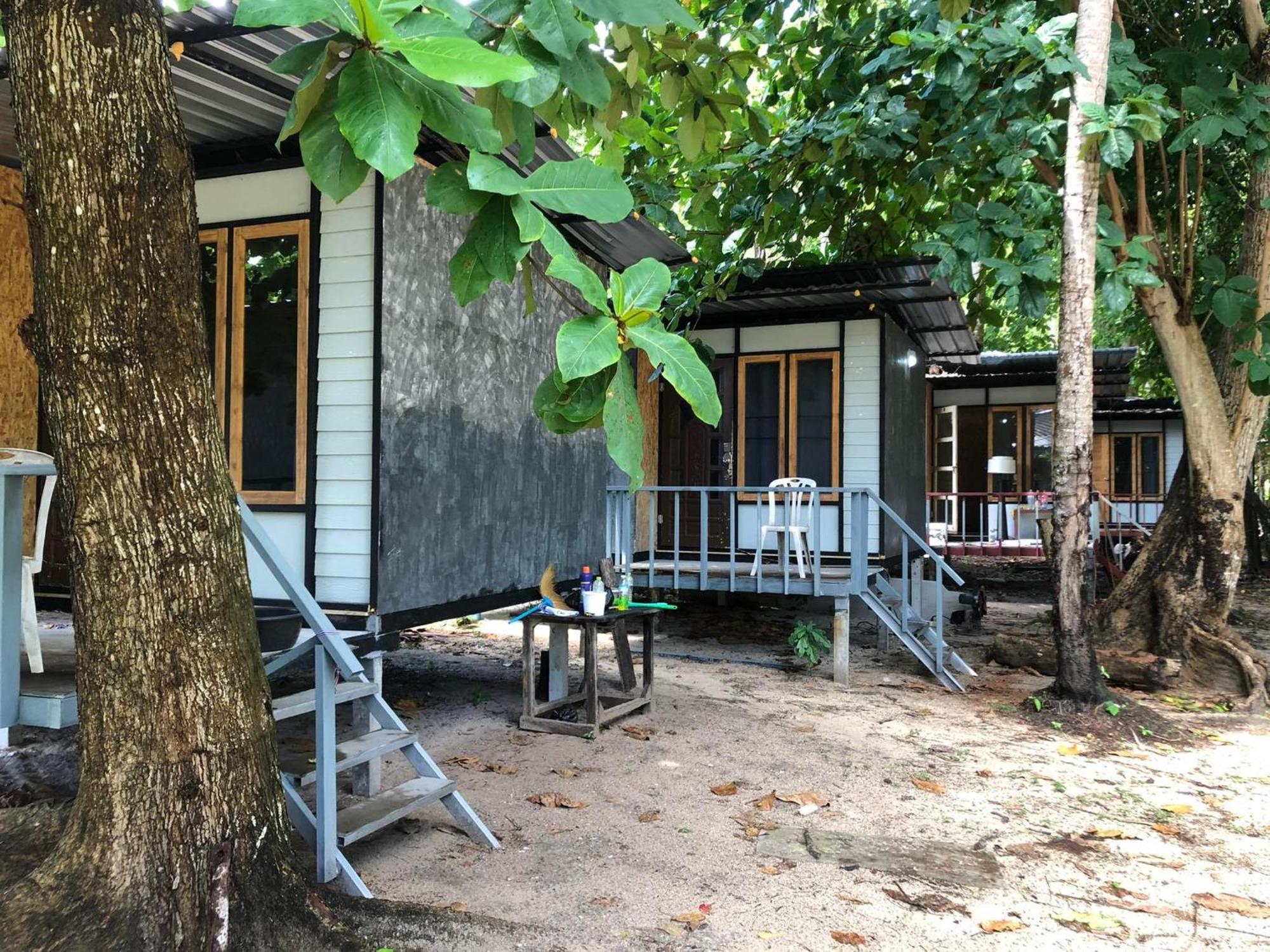 Koh Ngai Sea Open Resort Екстер'єр фото