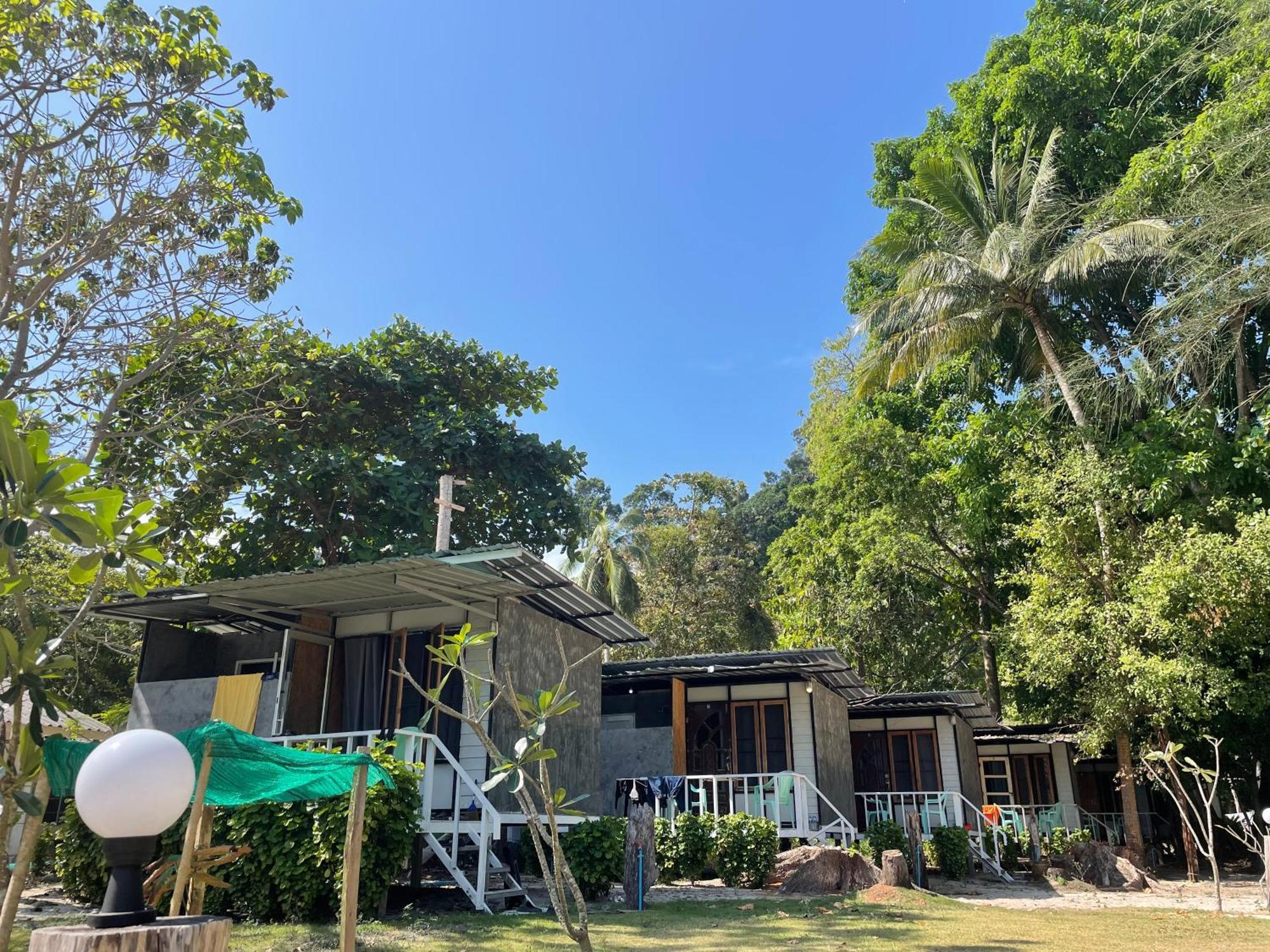 Koh Ngai Sea Open Resort Екстер'єр фото